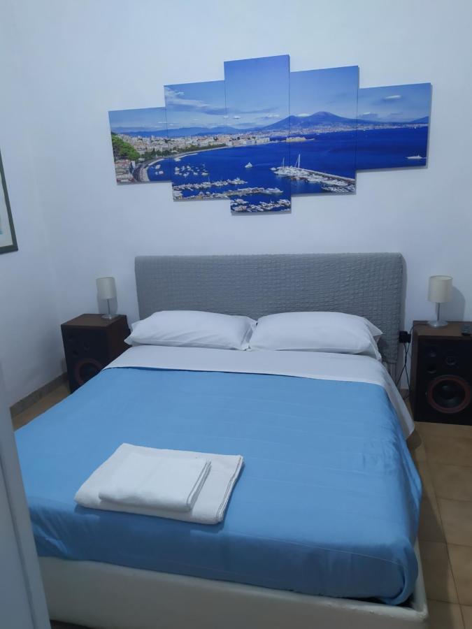 Monolocale Bed & Breakfast Naples Luaran gambar